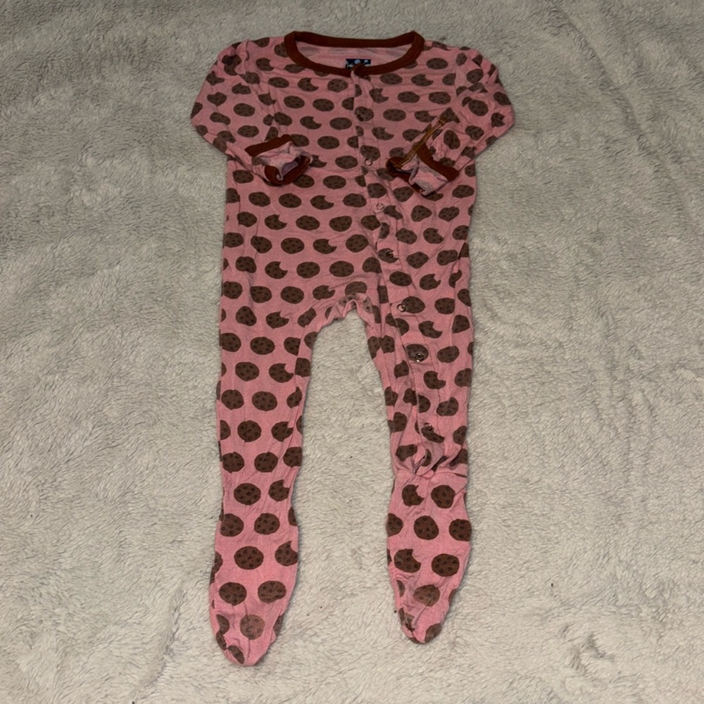 Kickee pants bamboo cookie sleeper/ footie 🍪